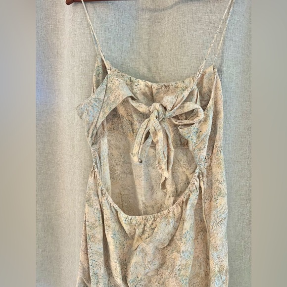 H&M Dress - Picture 3 of 8